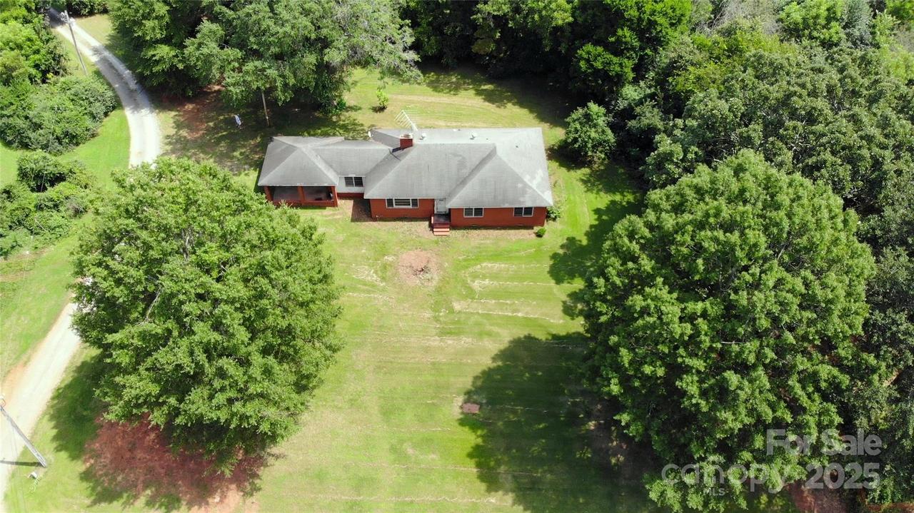 14532 Beatties Ford Rd., Huntersville, NC 28078