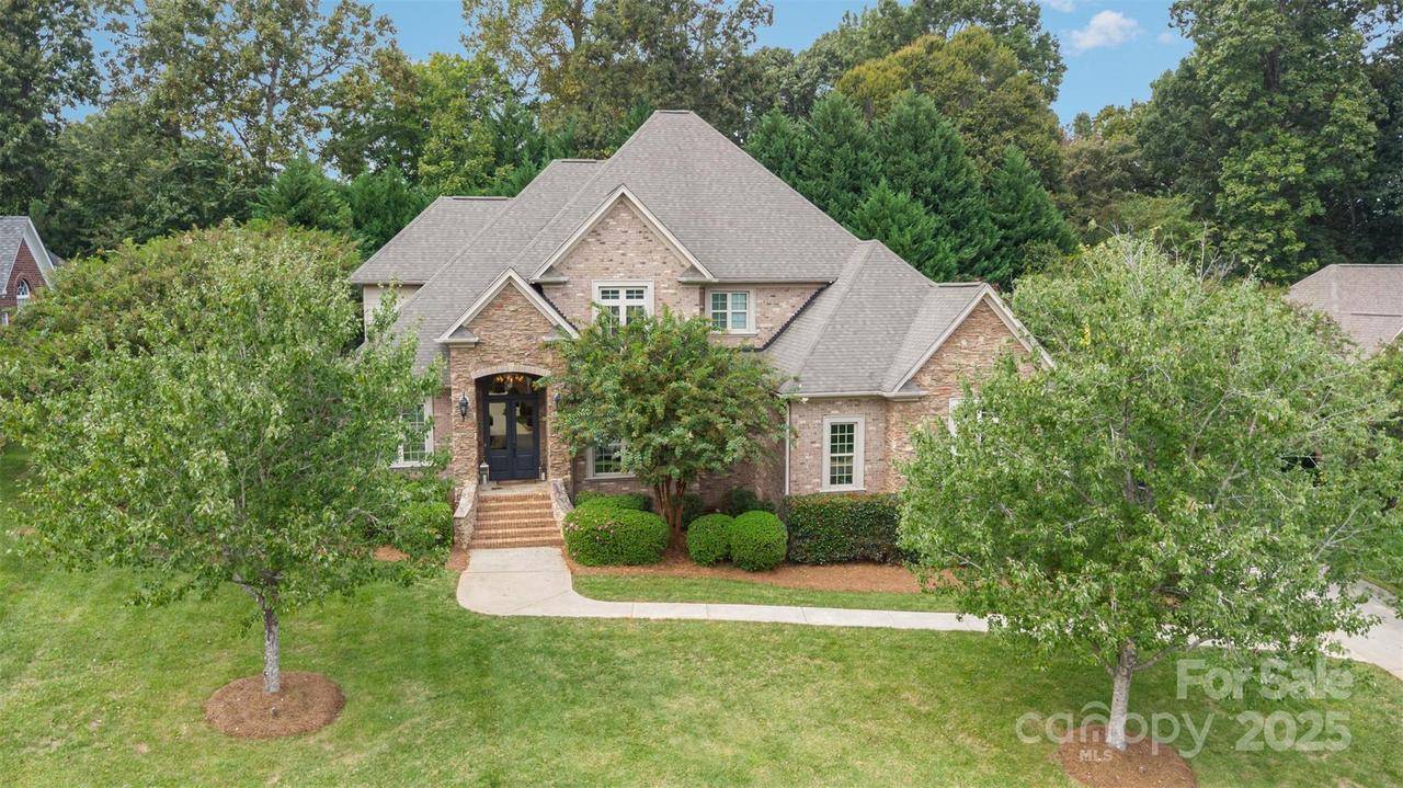 3425 Araglin Dr., Gastonia, NC 28056