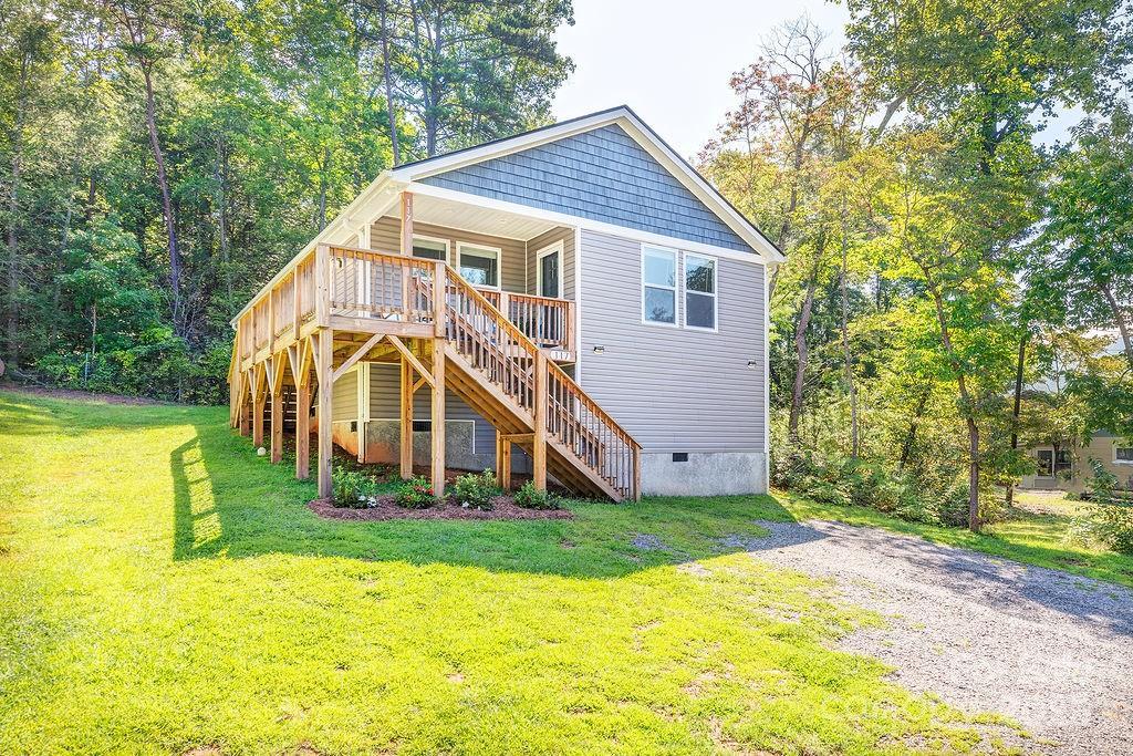 117 Owenby Ln., Black Mountain, NC 28711