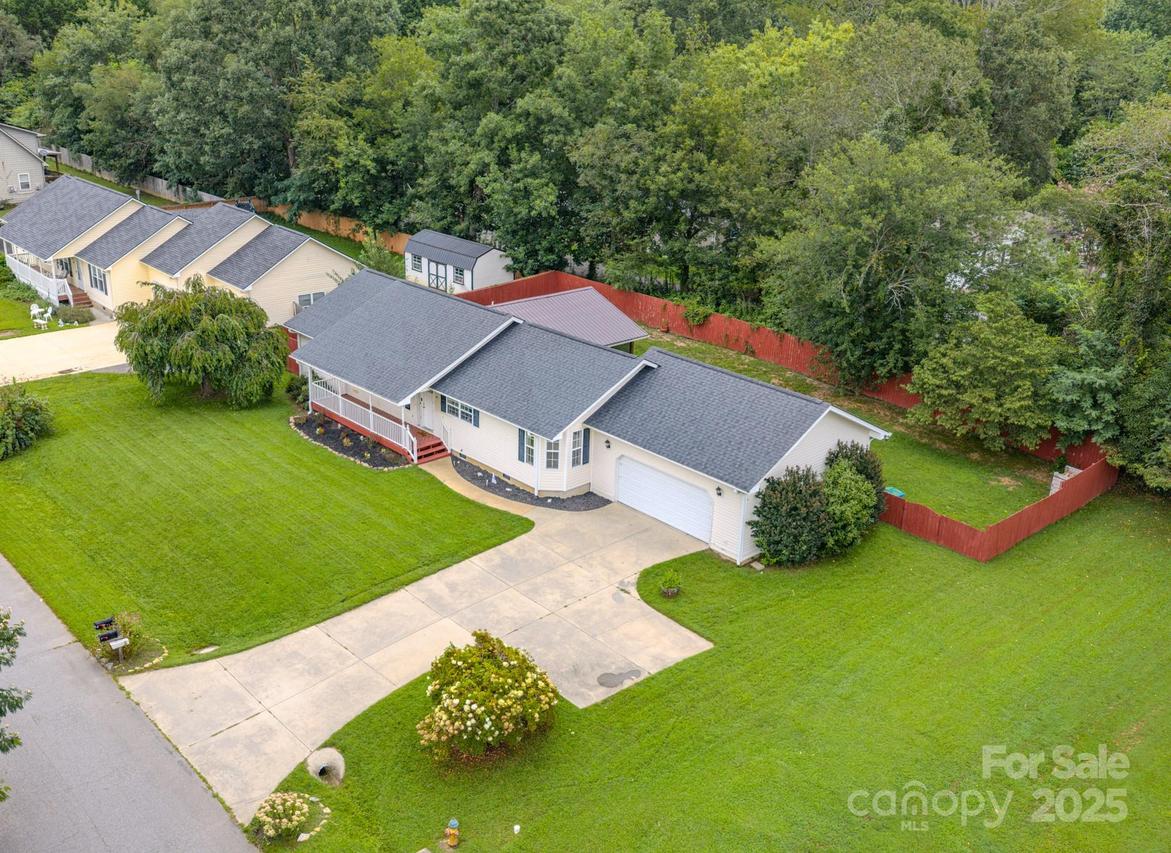 45 Eden Glen Rd., Black Mountain, NC 28711
