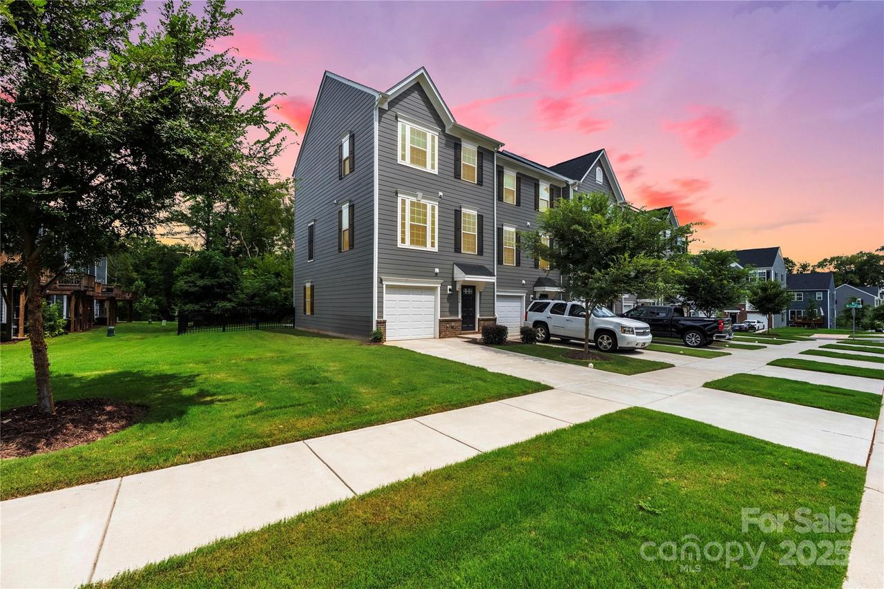 3120 Beeler Ln., Charlotte, NC 28208