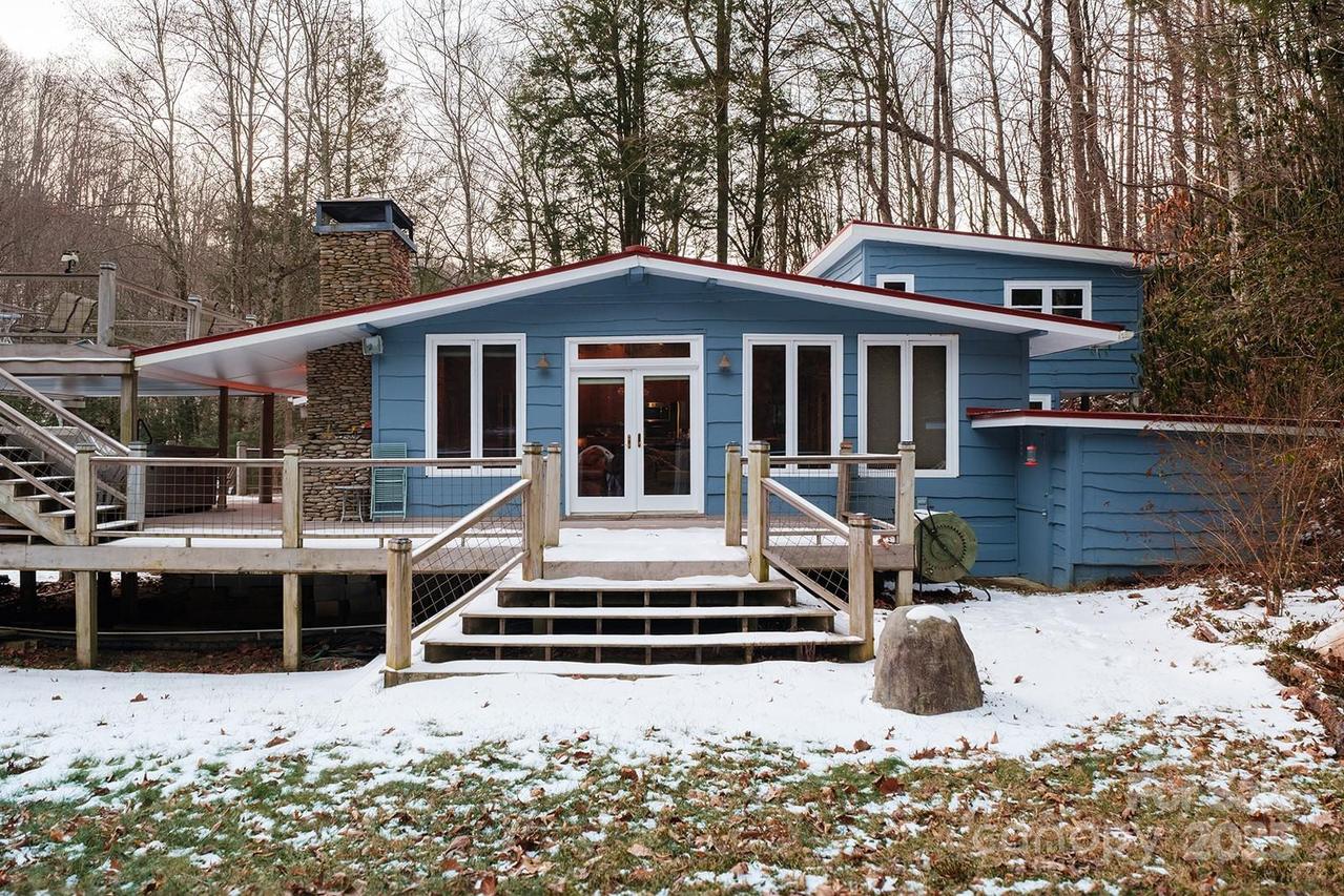 36 Dream Catcher Cove, Hayesville, NC 28904