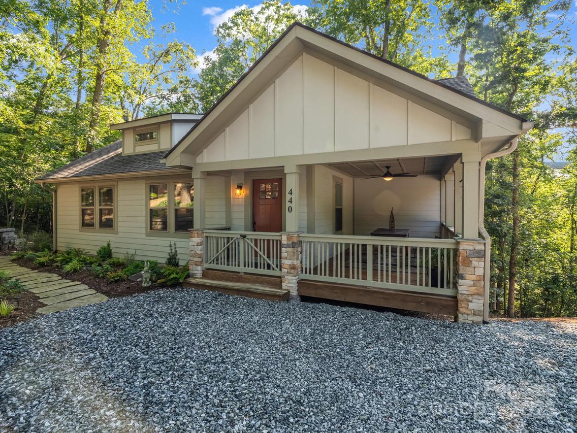 440 New Market Rd., Tryon, NC 28782