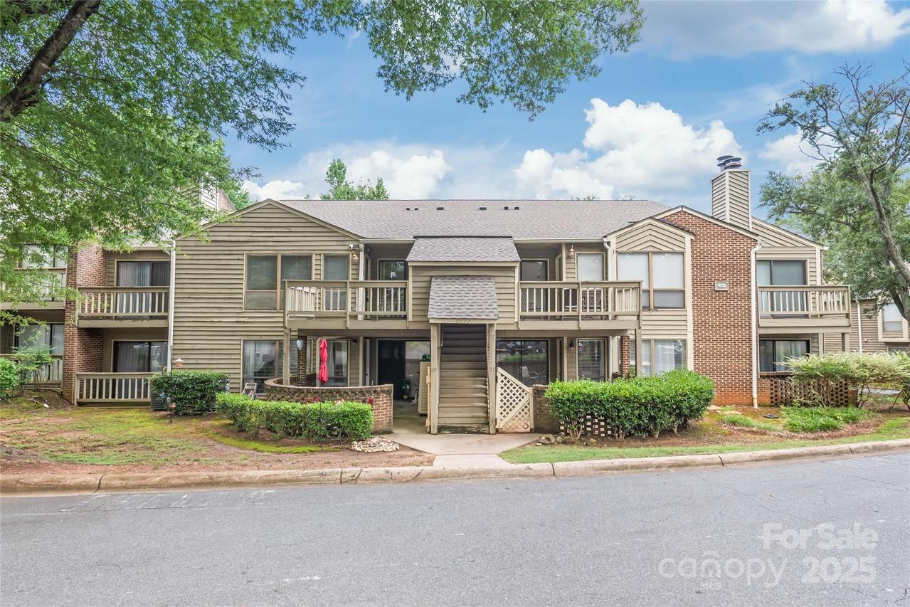 1612 Sharon Rd. #70, Charlotte, NC 28210