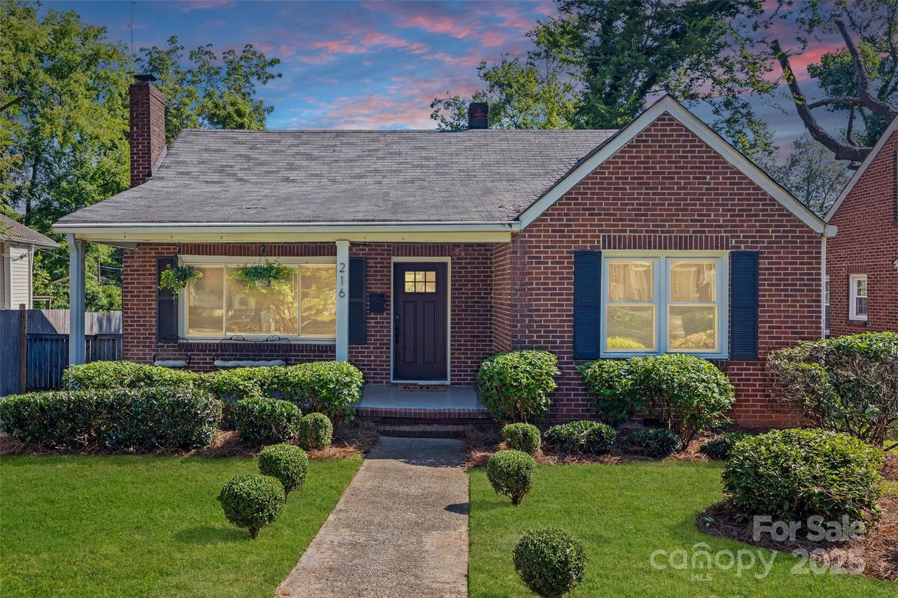 216 Sylvania Ave., Charlotte, NC 28206
