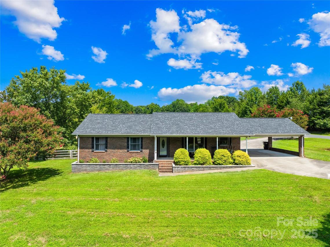 1505 Coddle Creek Hwy., Mooresville, NC 28115