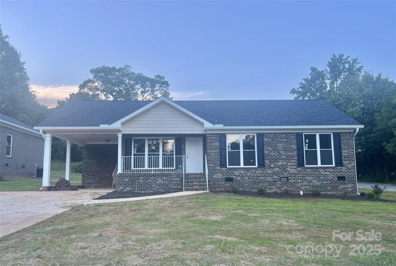 1280 N Shaver St., Salisbury, NC 28144