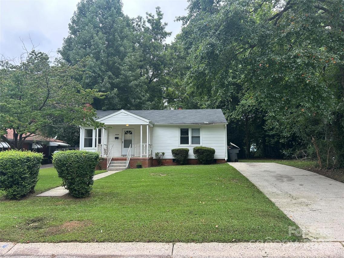 1004 Druid Cir., Charlotte, NC 28206