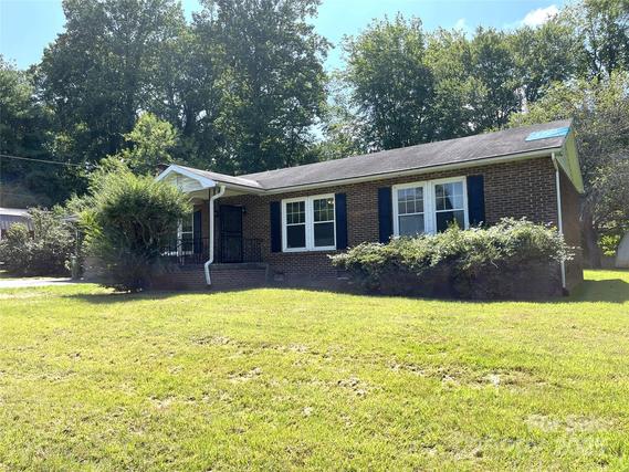 New Homes For Sale This Week That Attend Estes Elementary: August 15th to August 21st