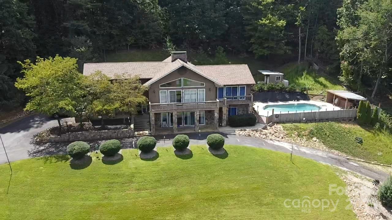 670 Picnic Way, Murphy, NC 28906