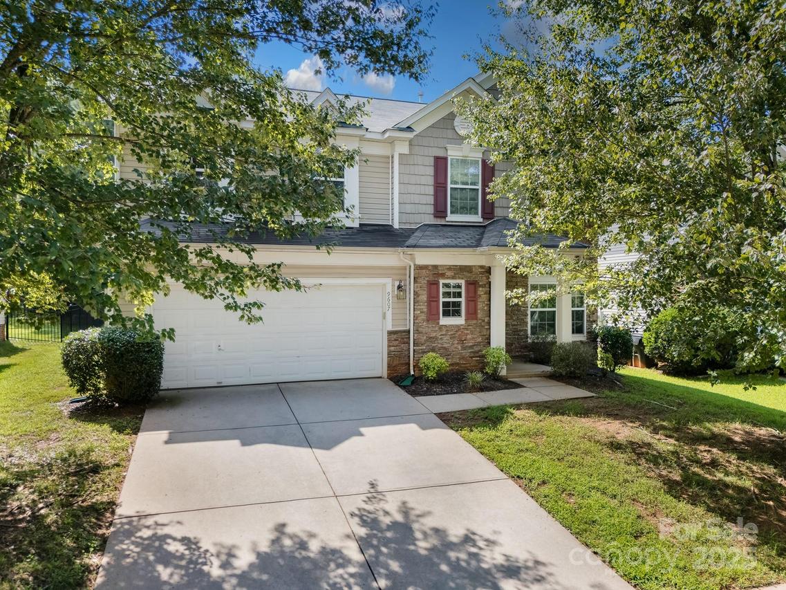 9607 Seamill Rd., Charlotte, NC 28278