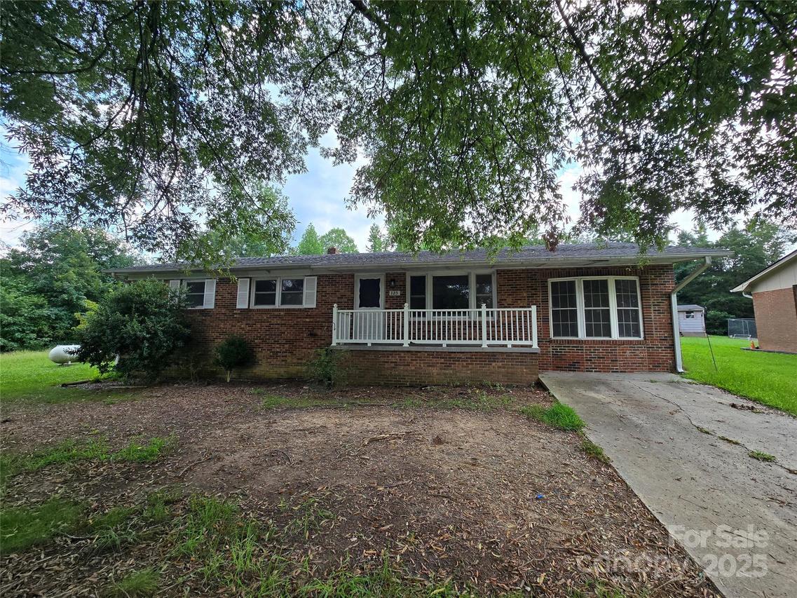125 Bridges Cir., Kings Mountain, NC 28086