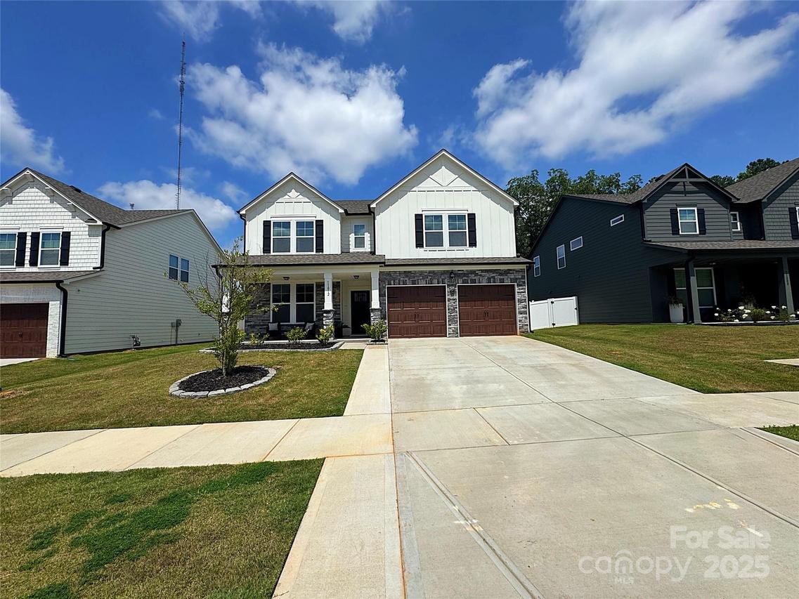 11012 N Commons Dr., Charlotte, NC 28213