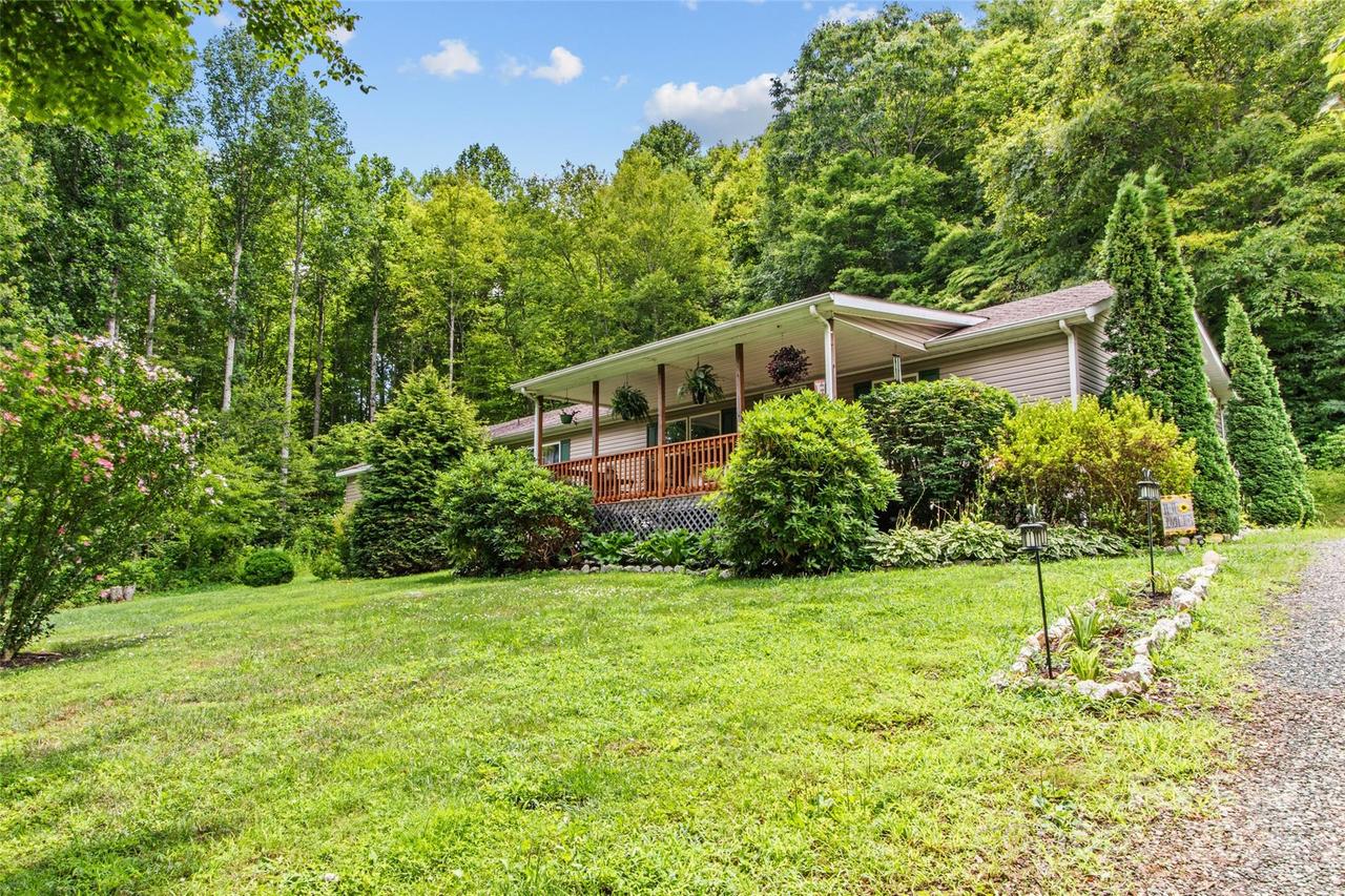 241 Upper Browns Creek Rd., Burnsville, NC 28714