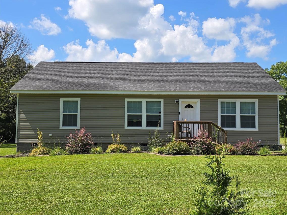 1021 N Main St., Troy, NC 27371