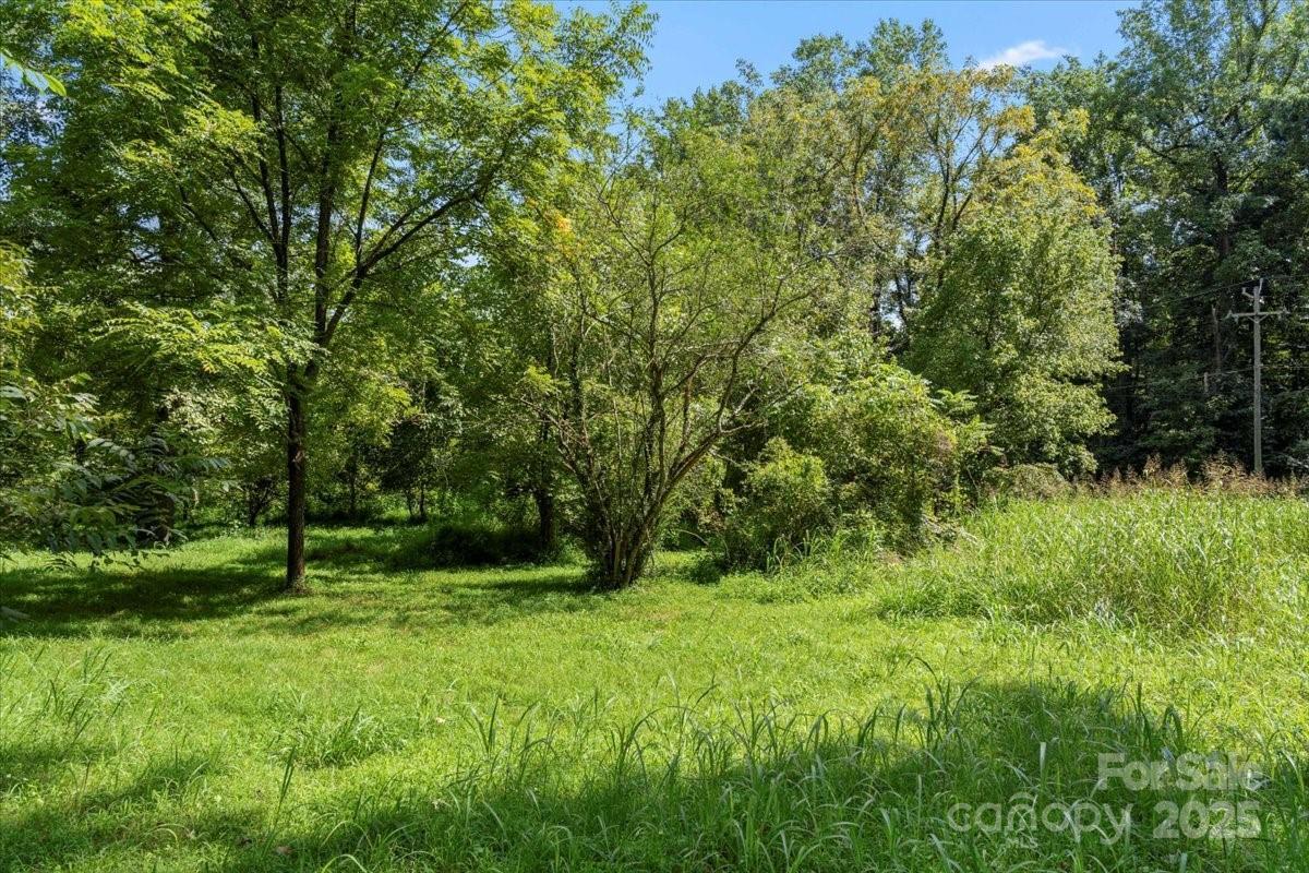 00 Bell St., Mount Holly, NC 28120