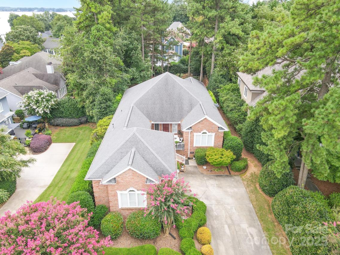 17426 Springwinds Dr., Cornelius, NC 28031
