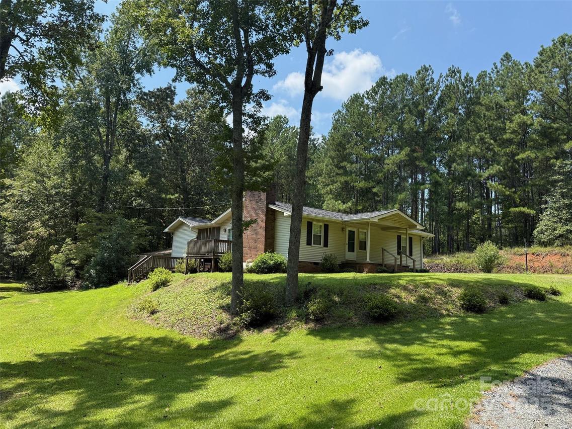28 Robert Tyson Rd., Wadesboro, NC 28170