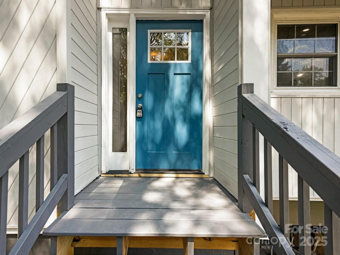 1405 Rinehart Ct., Charlotte, NC 28270