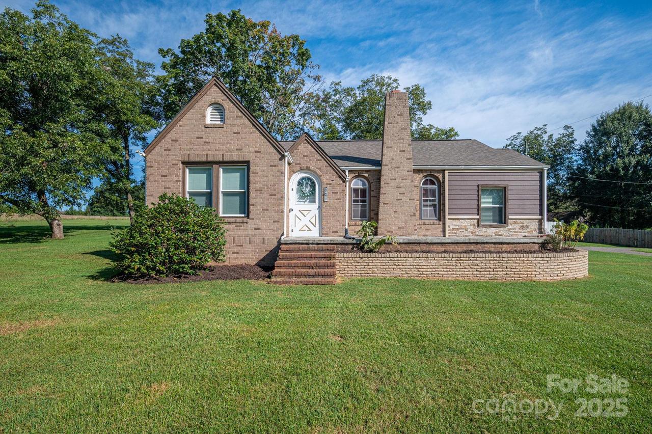 2420 E Nc 10 Hwy., Conover, NC 28613