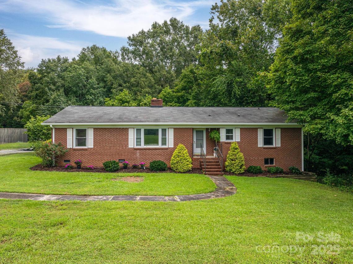 26 Kee Rd., Belmont, NC 28012