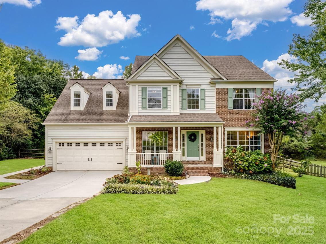 5417 Apple Glen Dr., Harrisburg, NC 28075