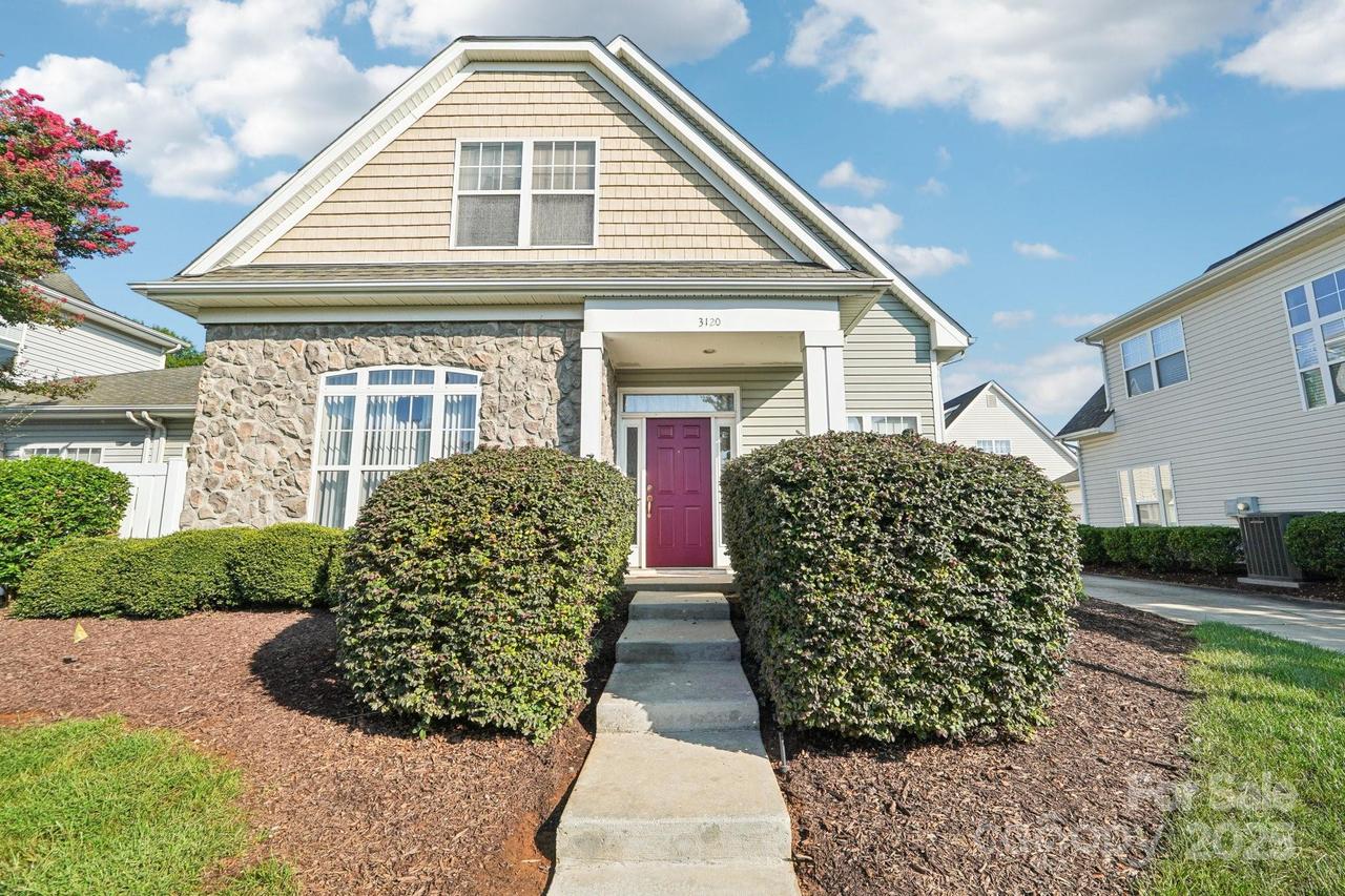 3120 Mistletoe Dr., Charlotte, NC 28273