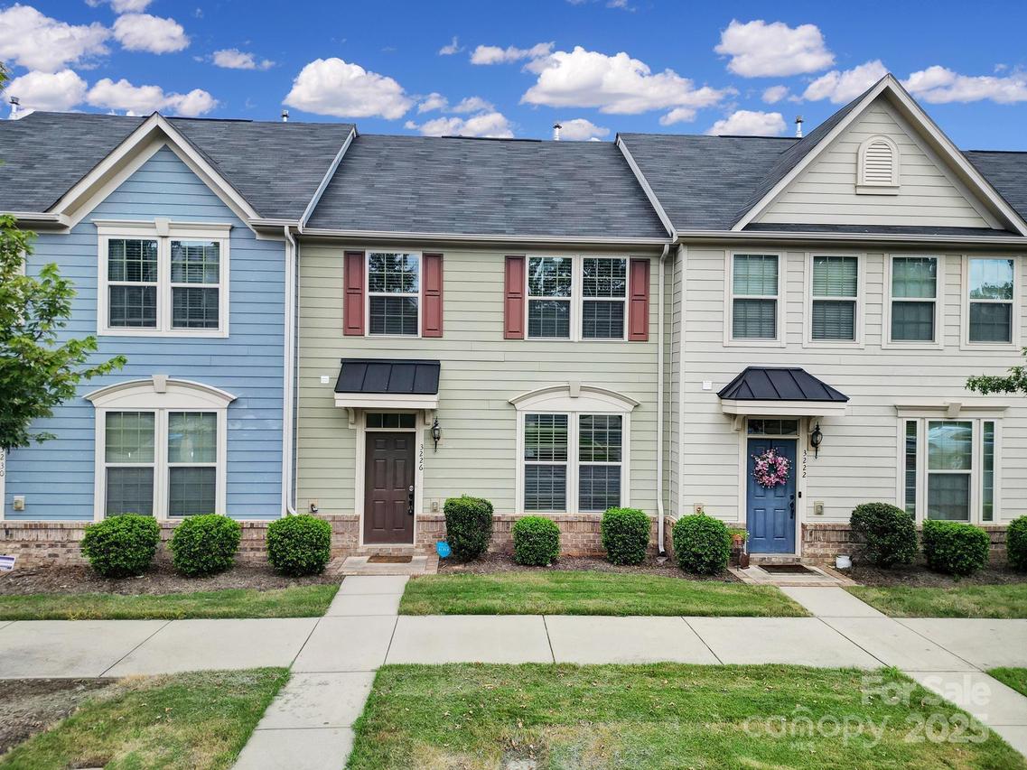 3226 Major Samuals Way, Charlotte, NC 28208