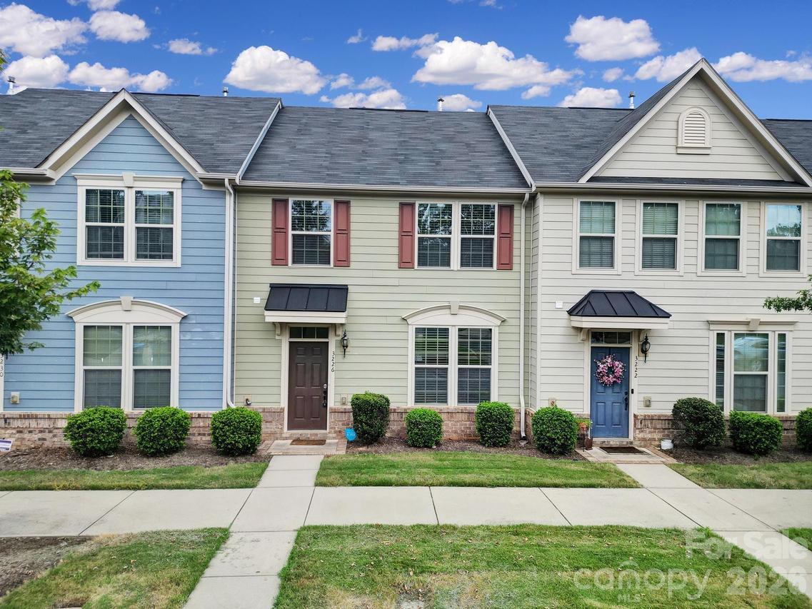 3226 Major Samuals Way, Charlotte, NC 28208