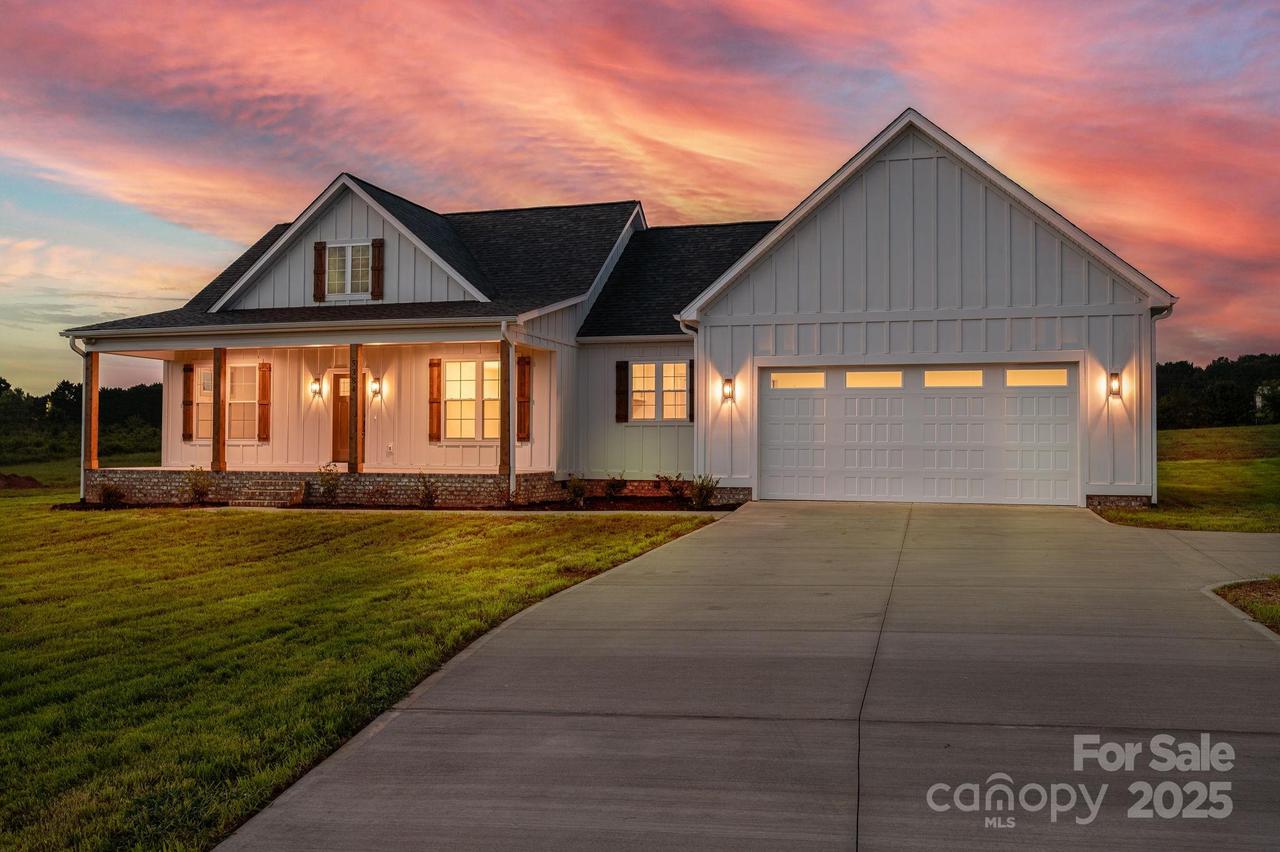 5384 Reepsville Rd., Vale, NC 28168