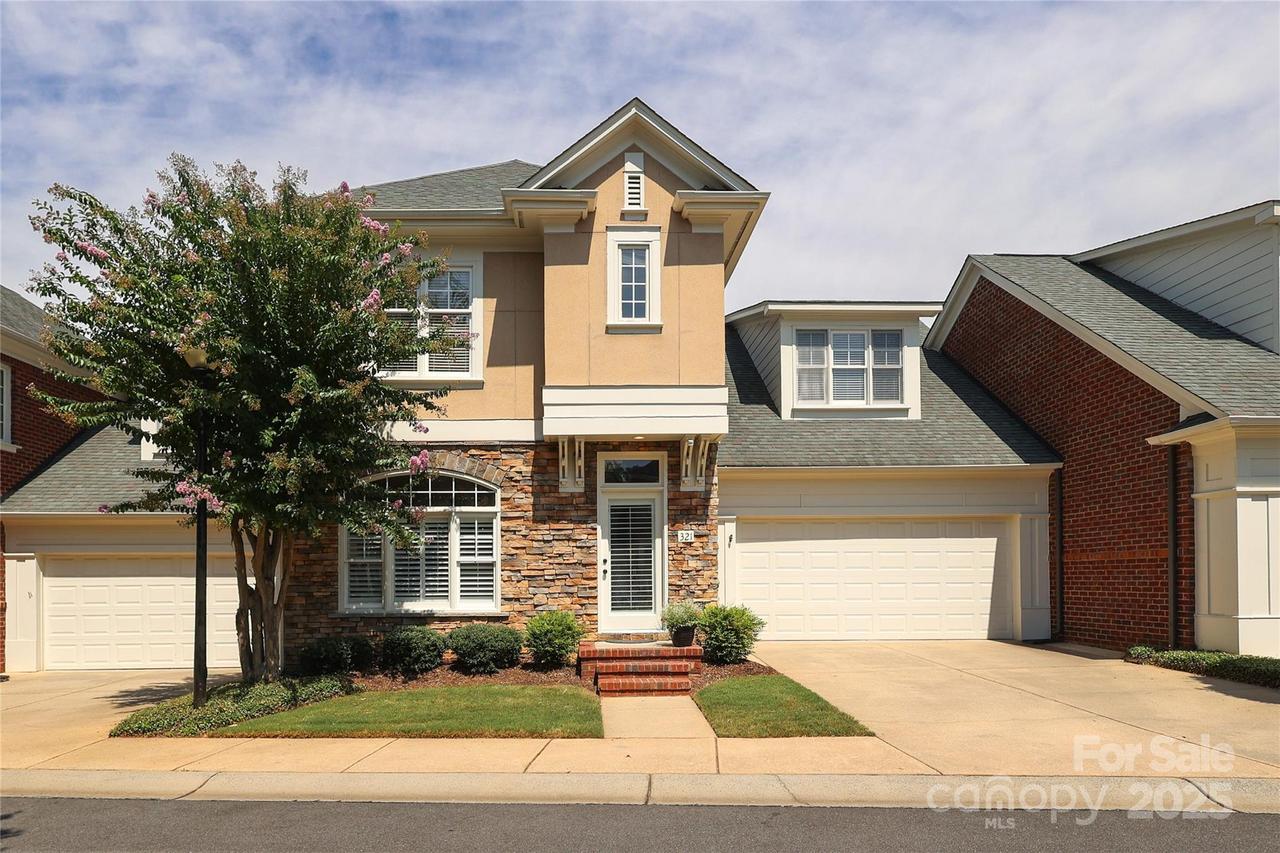 321 Sloane Square Way, Charlotte, NC 28211