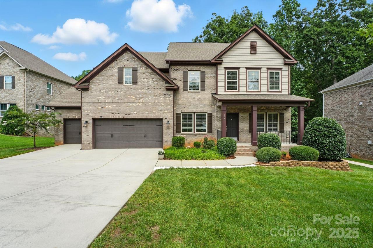 285 E Waterlynn Rd., Mooresville, NC 28115