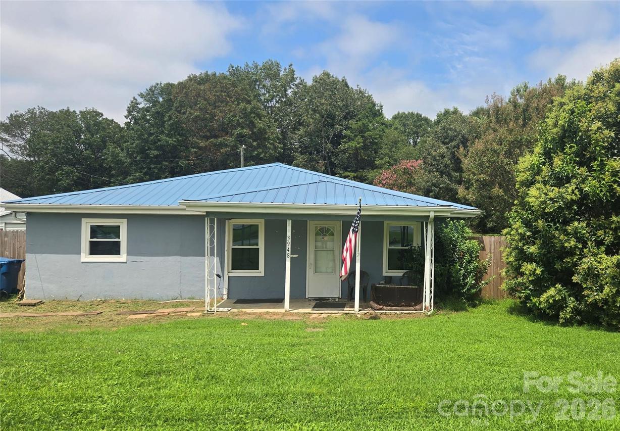 3948 Main Avenue Dr., Hickory, NC 28601