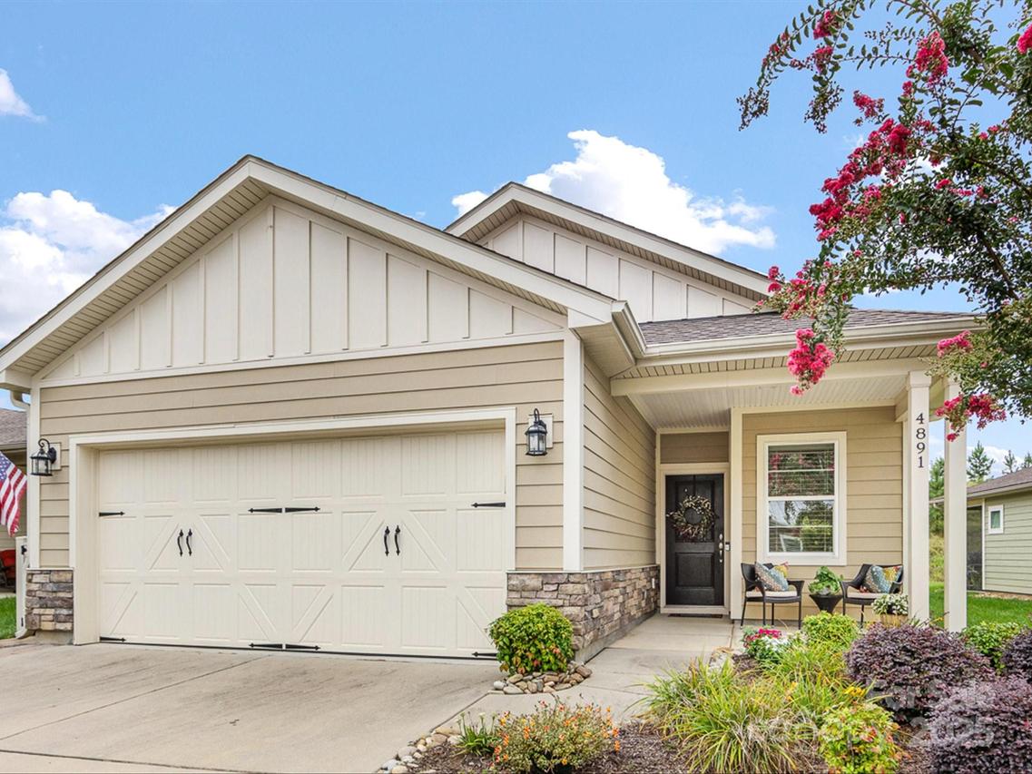 4891 Looking Glass Tr., Denver, NC 28037