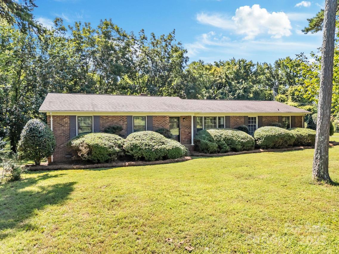 8450 Robinson Church Rd., Charlotte, NC 28215