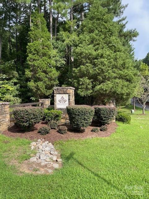 155 Windingwood Dr., Statesville, NC 28677
