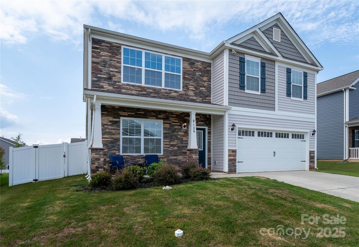 9124 Mackinaw Dr., Gastonia, NC 28056