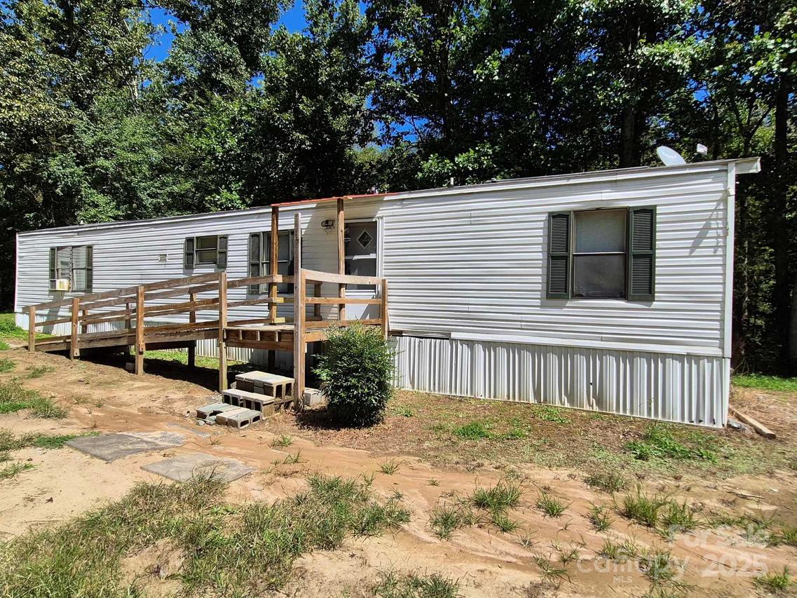 193 Teva Hollow Ln., Taylorsville, NC 28681