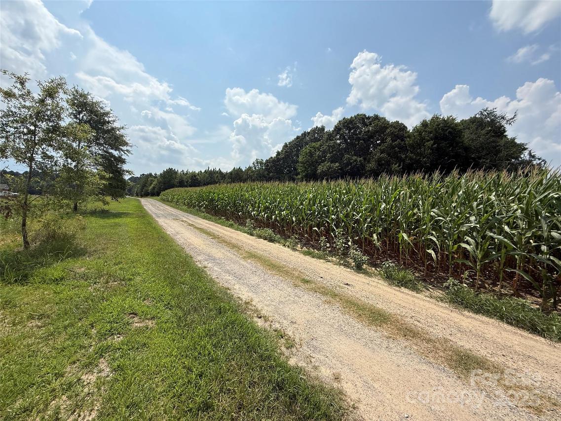 1 Acorn Ln., Monroe, NC 28112