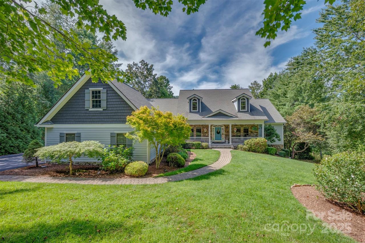 184 Duncan Estate Dr., Fletcher, NC 28732