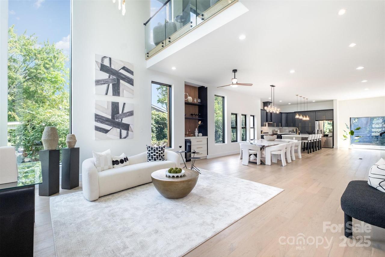 1921 Grier Ave., Charlotte, NC 28216