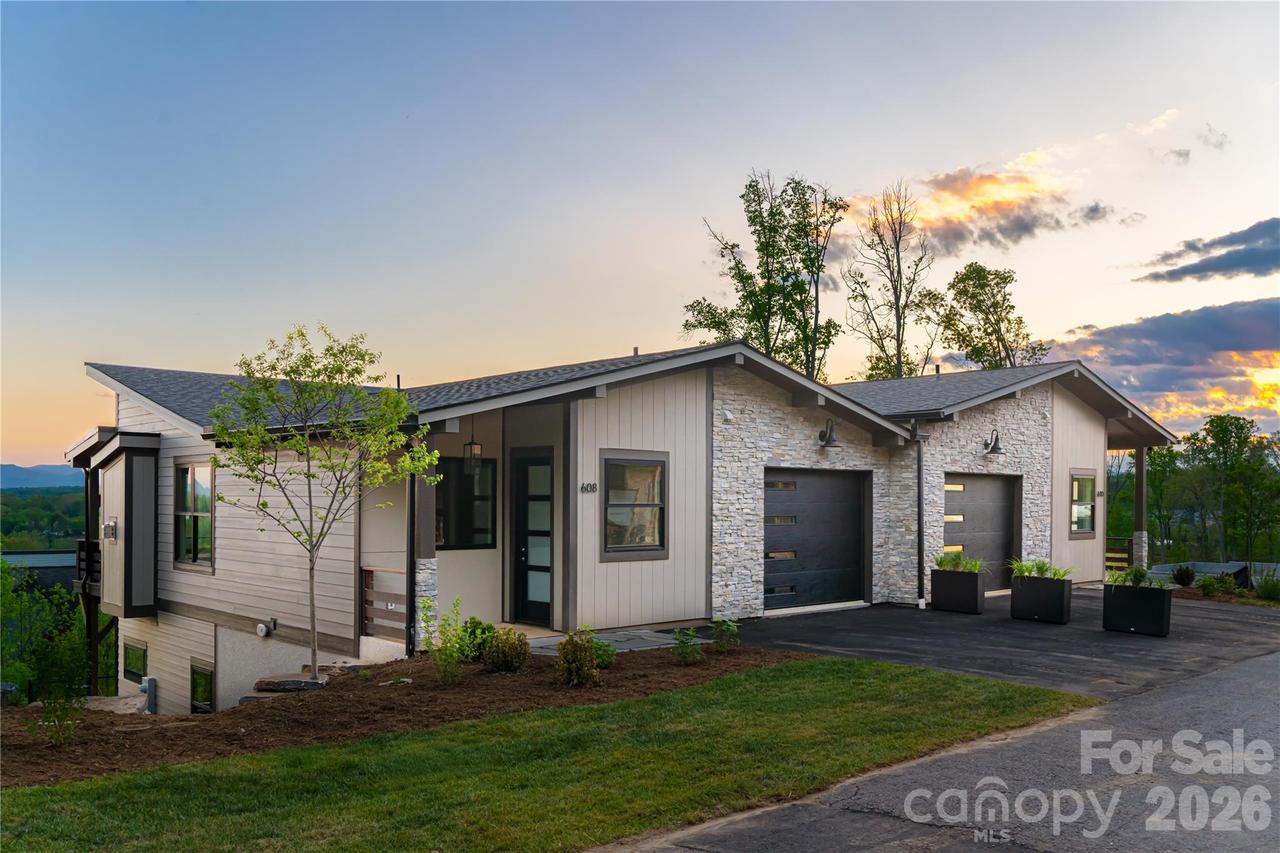 608 Storybook Villas Tr., Asheville, NC 28804