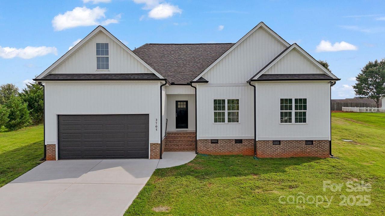 2705 Eagle Dr., Lincolnton, NC 28092