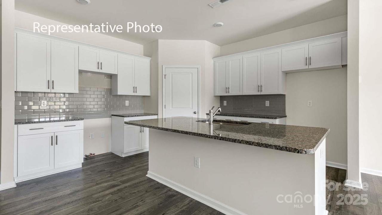 2039 Harlequin Dr., Indian Trail, NC 28079