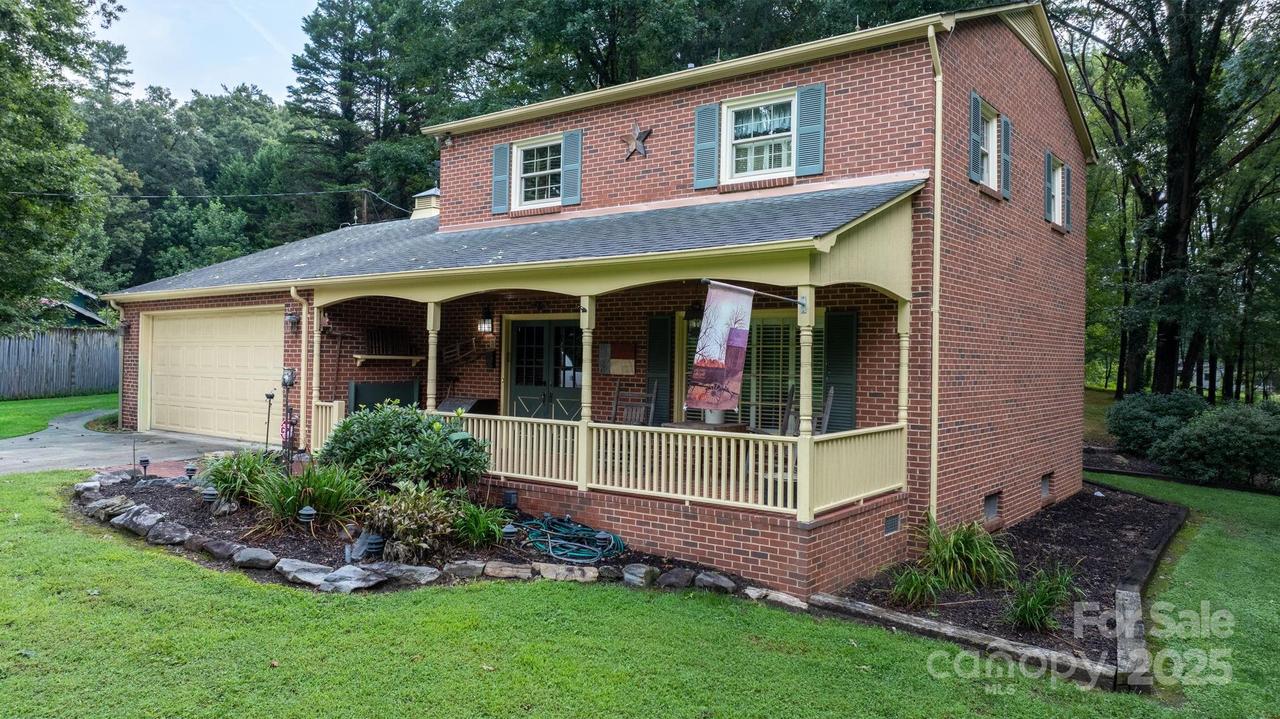 3054 Spencer Heights Dr., Lenoir, NC 28645
