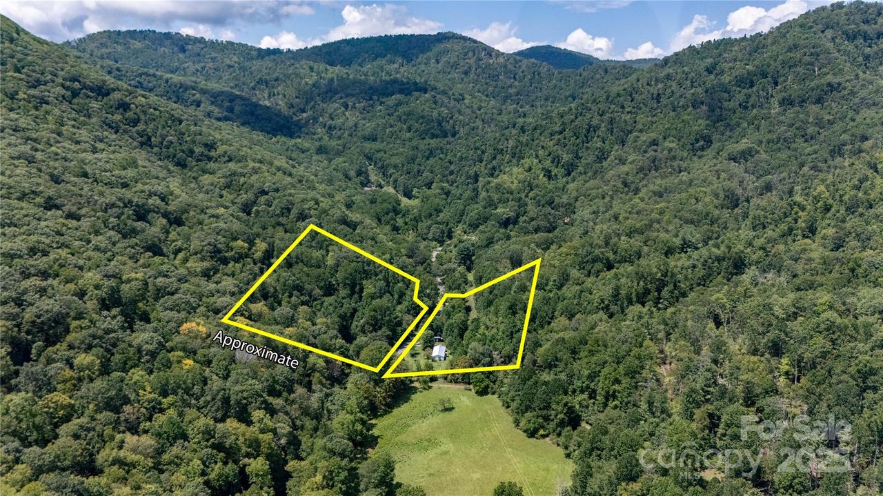 614 Upper Doe Bag Rd., Green Mountain, NC 28740