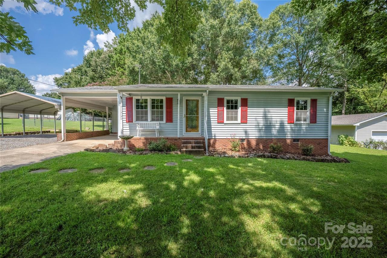 607 Pecan St., Rockwell, NC 28138
