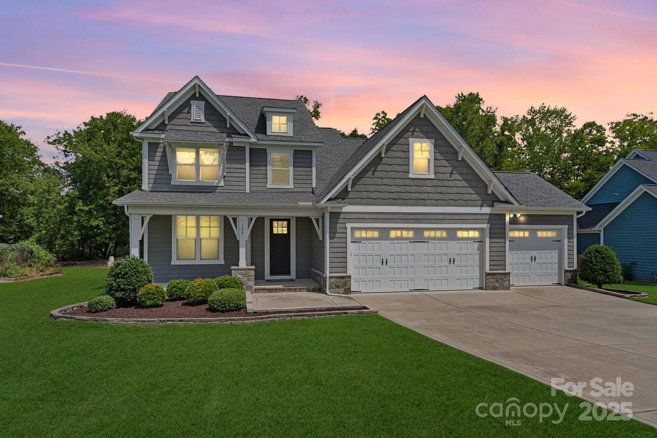134 Country Lake Dr., Mooresville, NC 28115