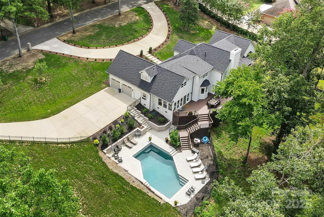 9522 Greyson Heights Dr., Charlotte, NC 28277