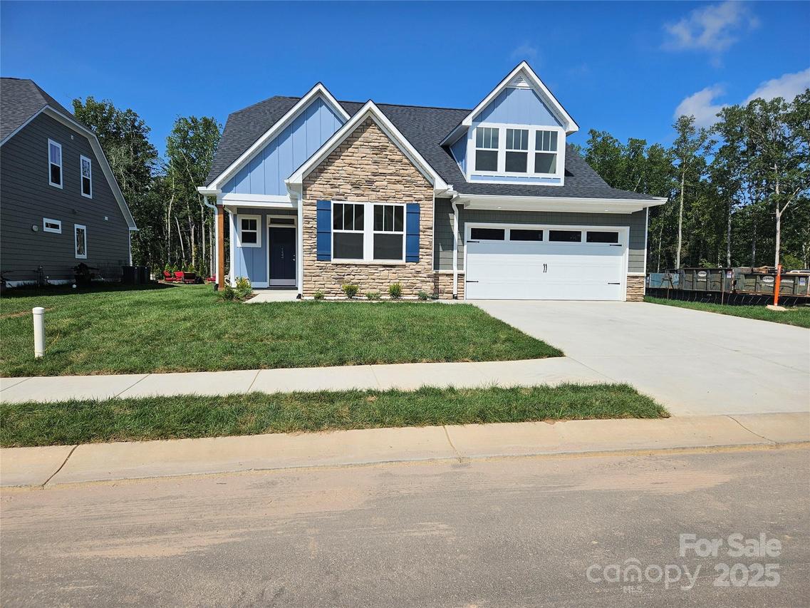 153 N Christie Ct., Fletcher, NC 28732